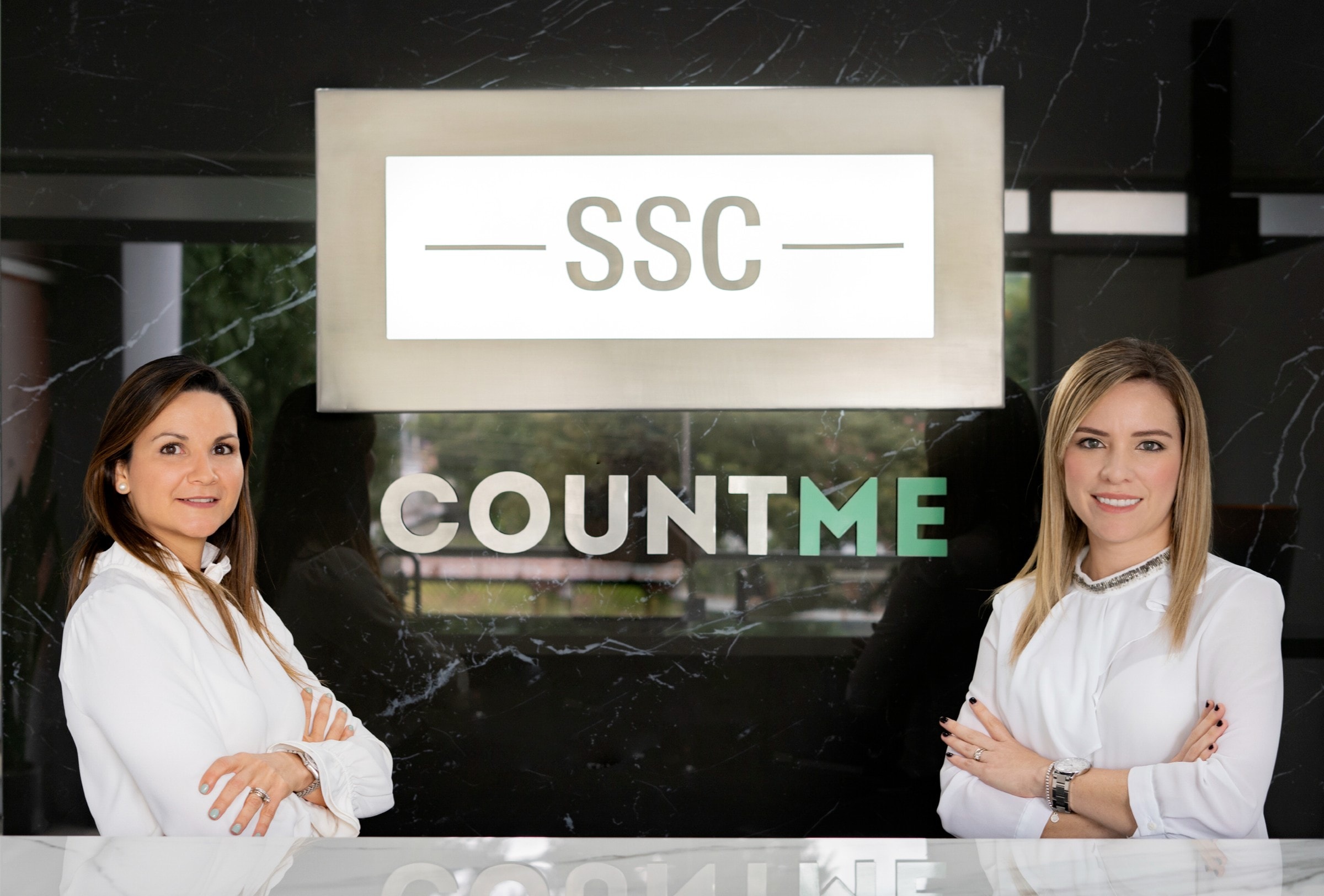 Equipo Countme en la oficina de Santa Ana
